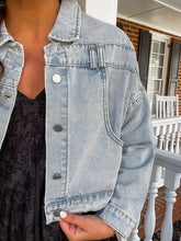Load image into Gallery viewer, BLUE JEAN BABY JACKET
