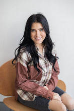 Load image into Gallery viewer, WEEKEND ADVENTURES PLAID TOP
